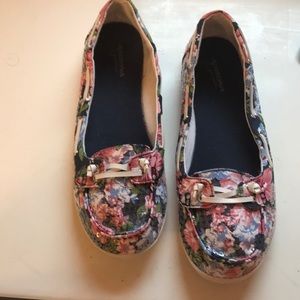 Size 10 Floral Print Arizona Slip On